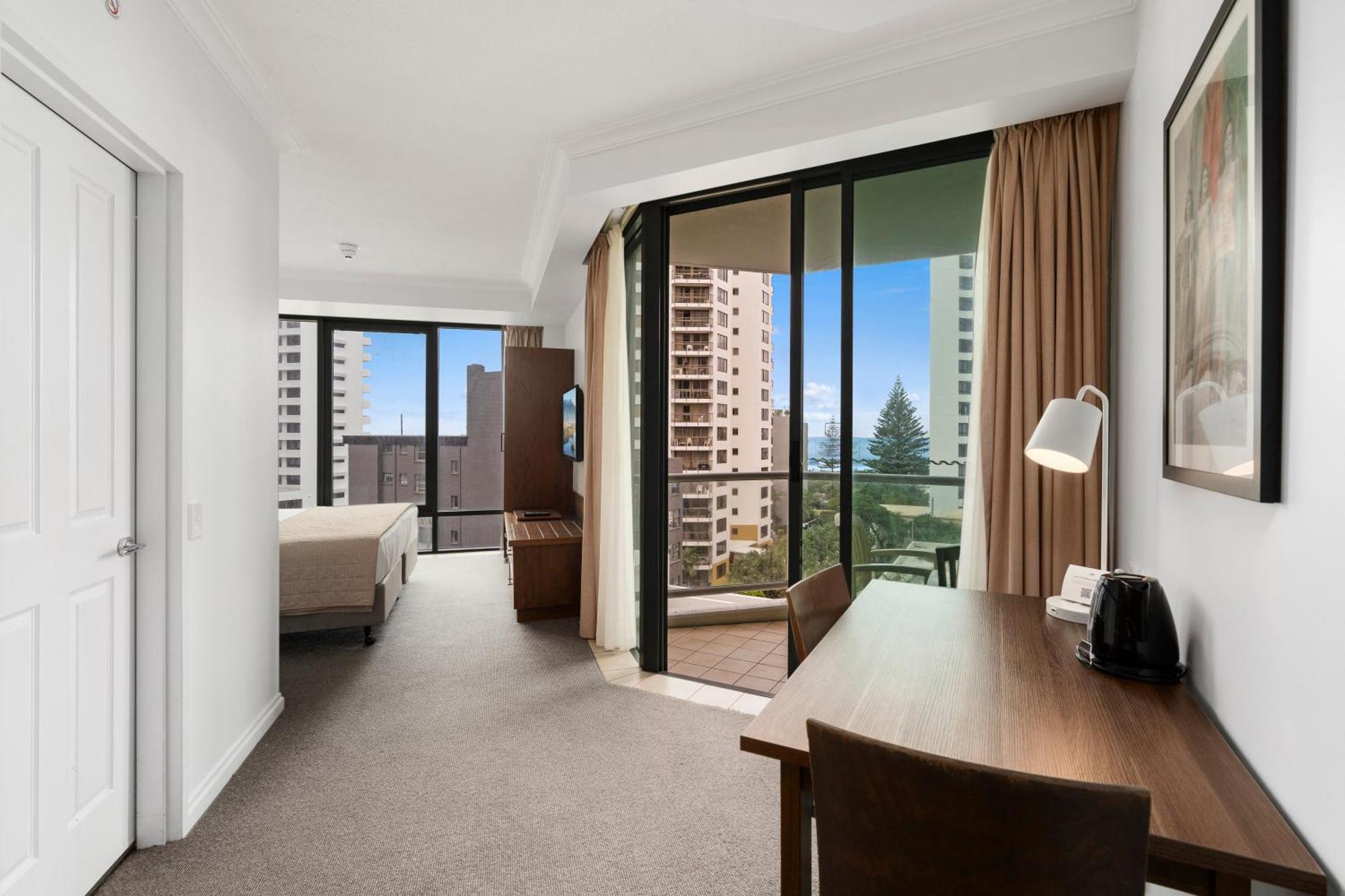 Legends Apartments - Qstay Gold Coast Dış mekan fotoğraf