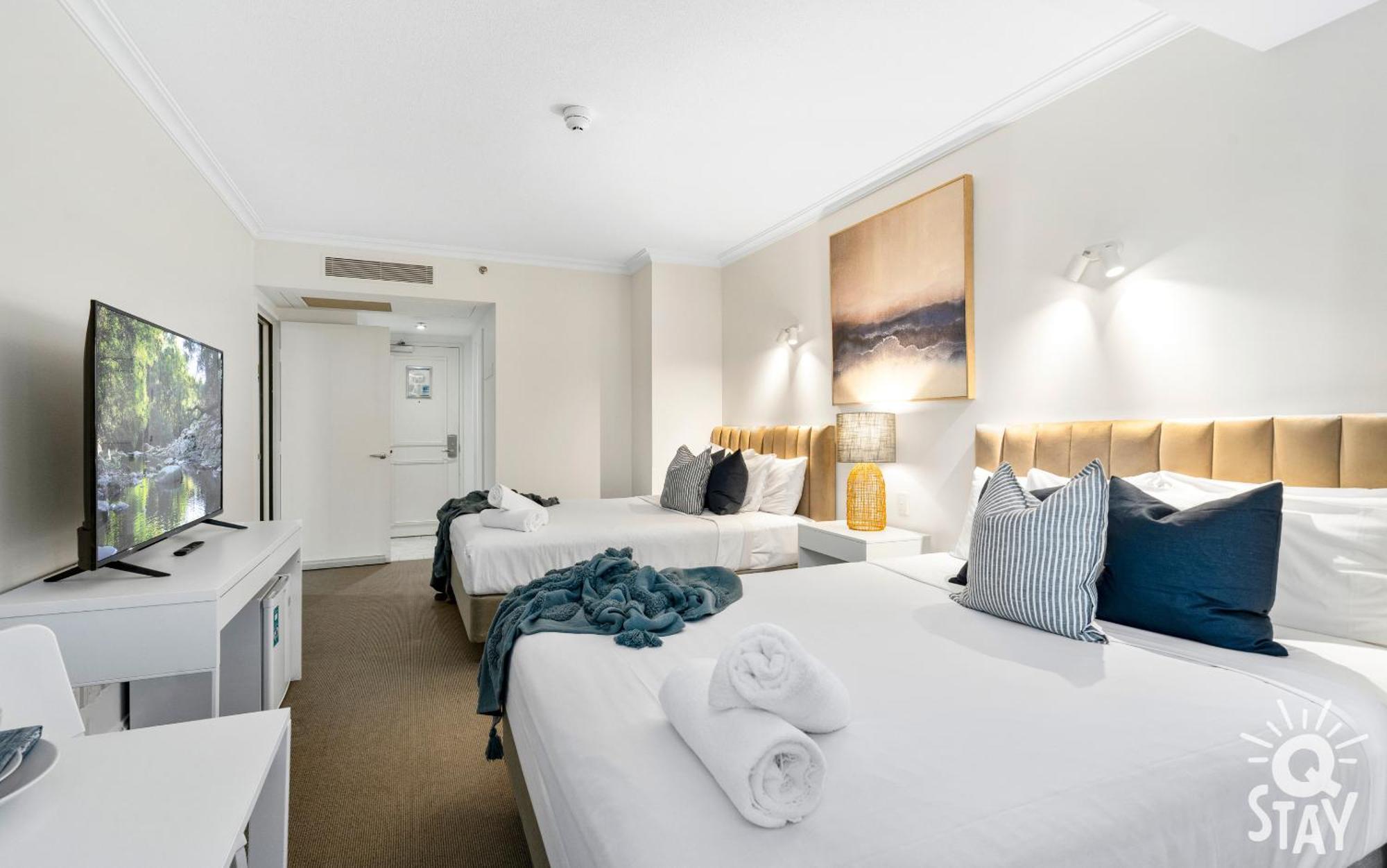 Legends Apartments - Qstay Gold Coast Dış mekan fotoğraf