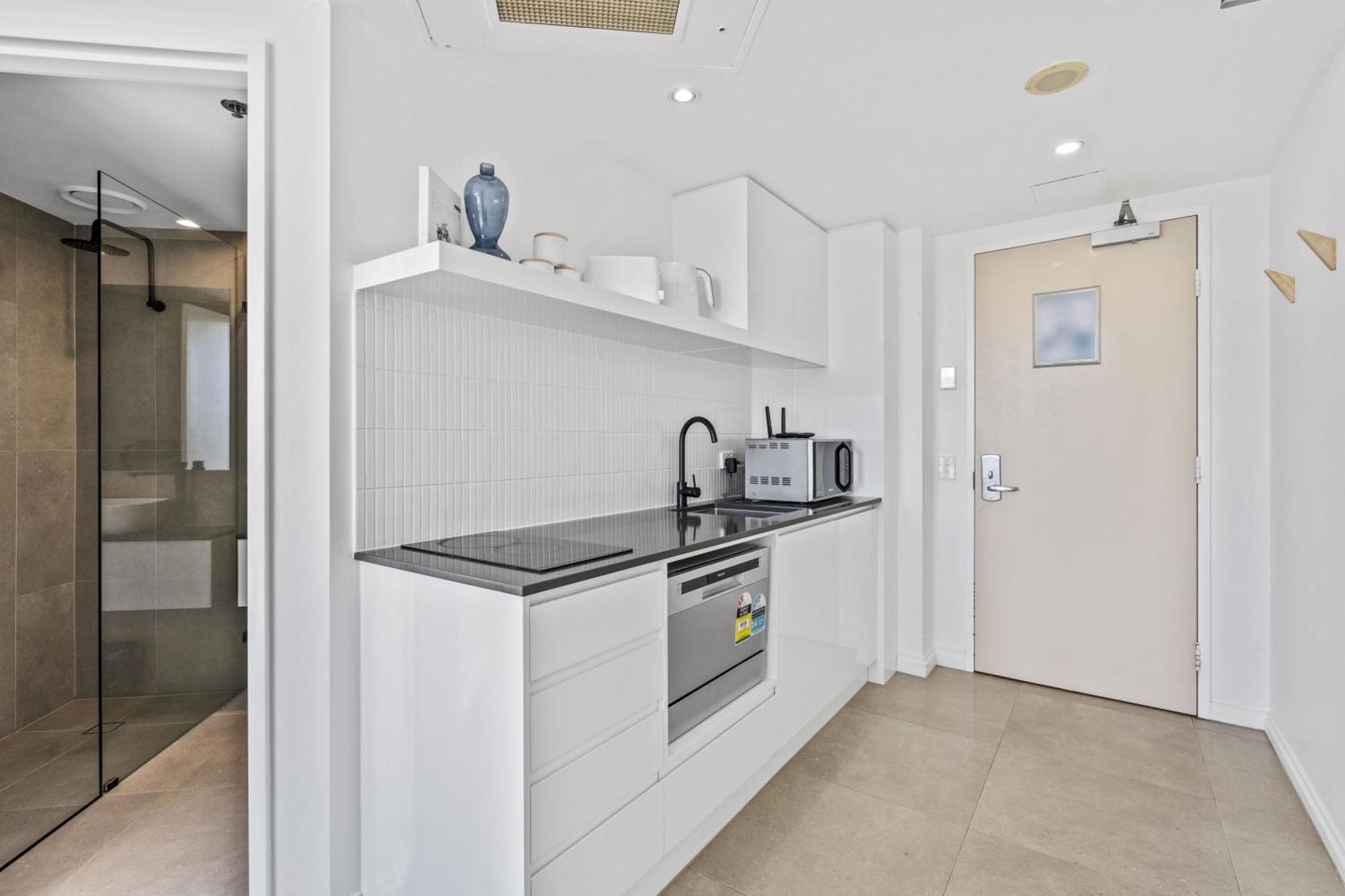 Legends Apartments - Qstay Gold Coast Dış mekan fotoğraf