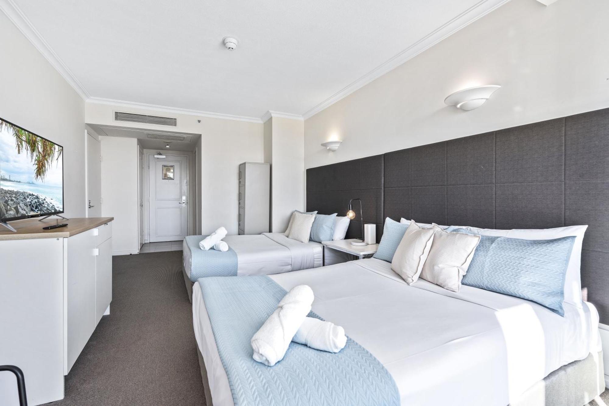 Legends Apartments - Qstay Gold Coast Dış mekan fotoğraf