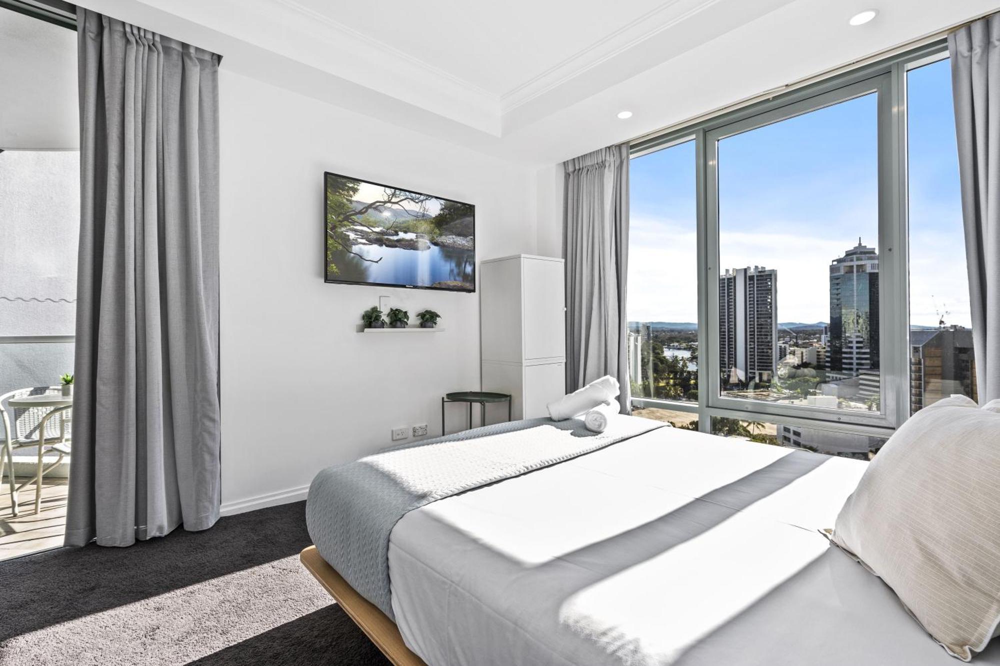 Legends Apartments - Qstay Gold Coast Dış mekan fotoğraf